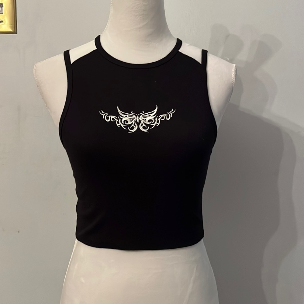 Soft and stretchy tank